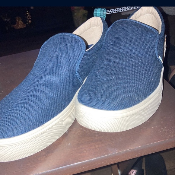 Men’s shoes